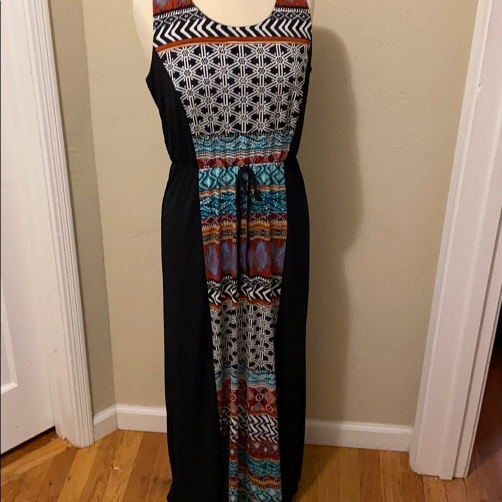 Cute tribal print/color blocking maxi dress